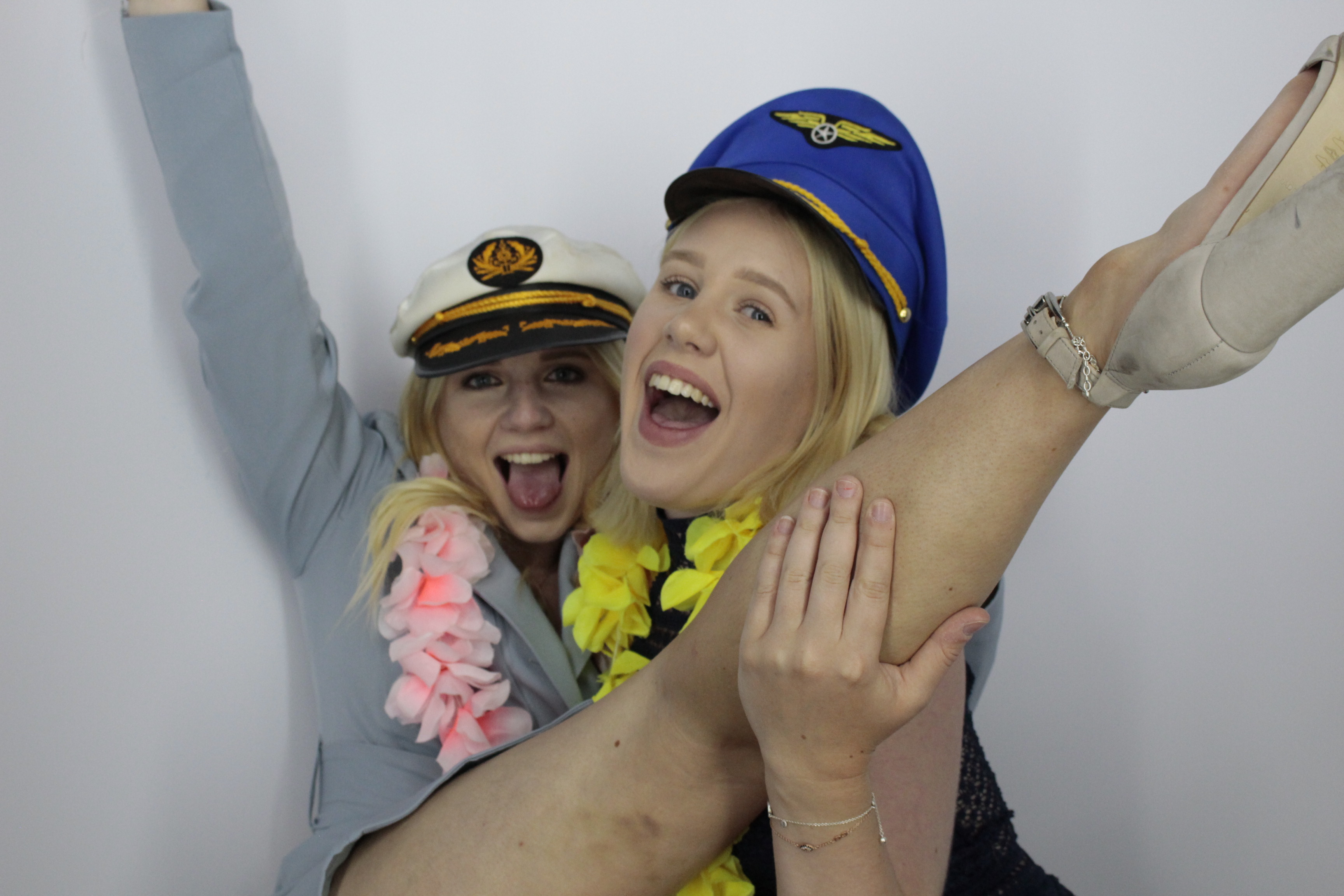 Eleanor's 50th Birthday | View more photos from the event at gallery.myphotoboothexperience.co.uk/u/MyPhotoBoothExperienceLtd/Eleanors-50th-Birthday